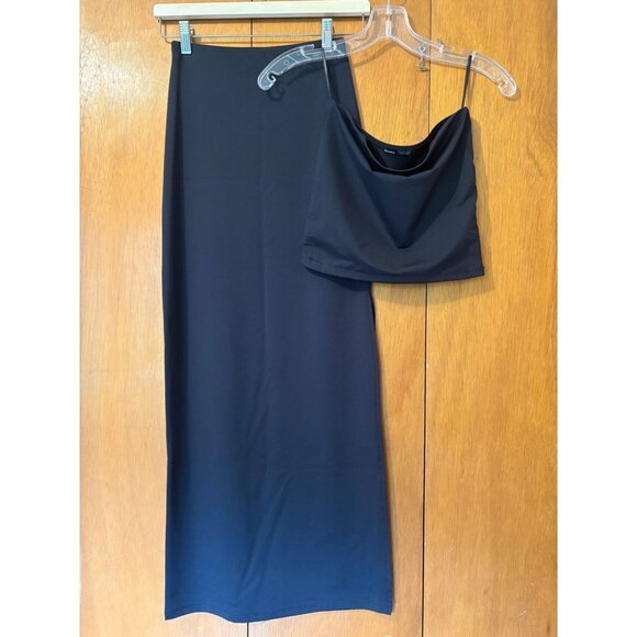 NWOT BERSHKA BLACK SEAMLESS TUBE TOP, SIZE: SMALL - Picture 3 of 3